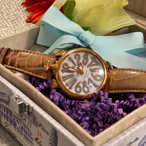 Gaga Milano watch - Picture 2 of 11